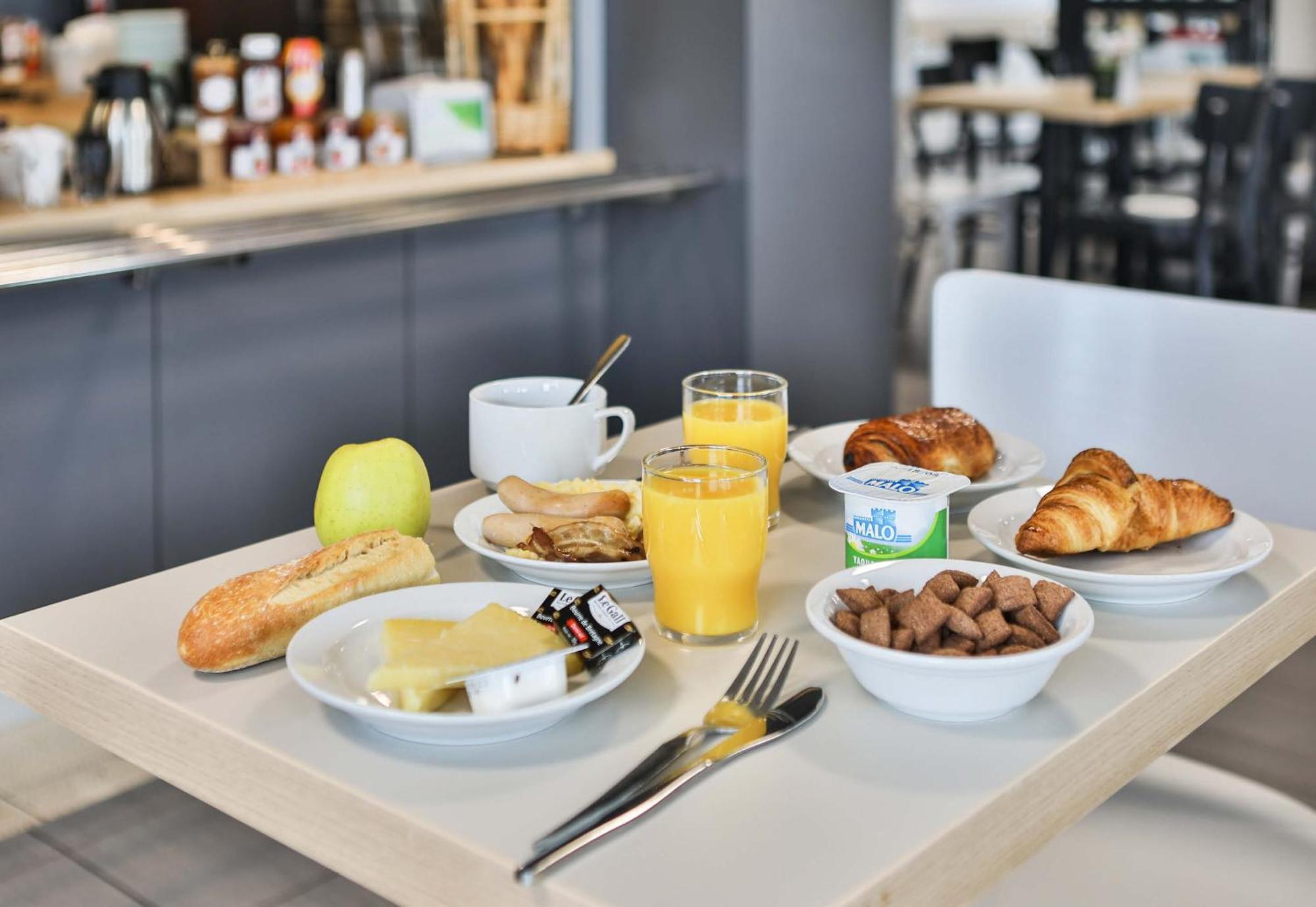 B&B Hotel Les Herbiers Zewnętrze zdjęcie